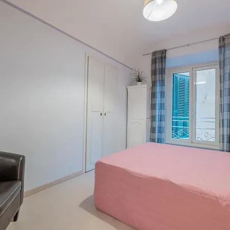 Apartment Merulana House *